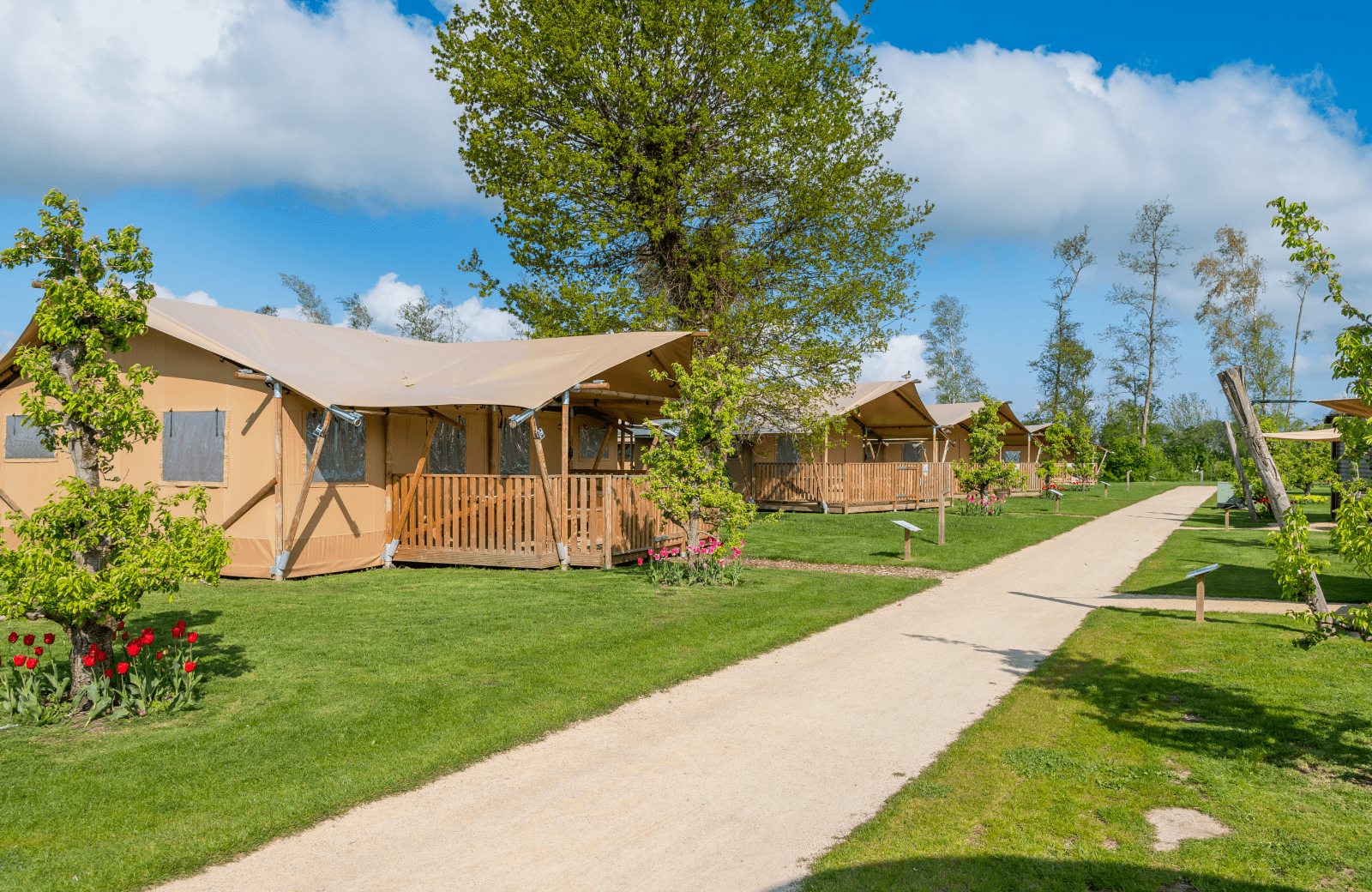 Ingerichte tent huren