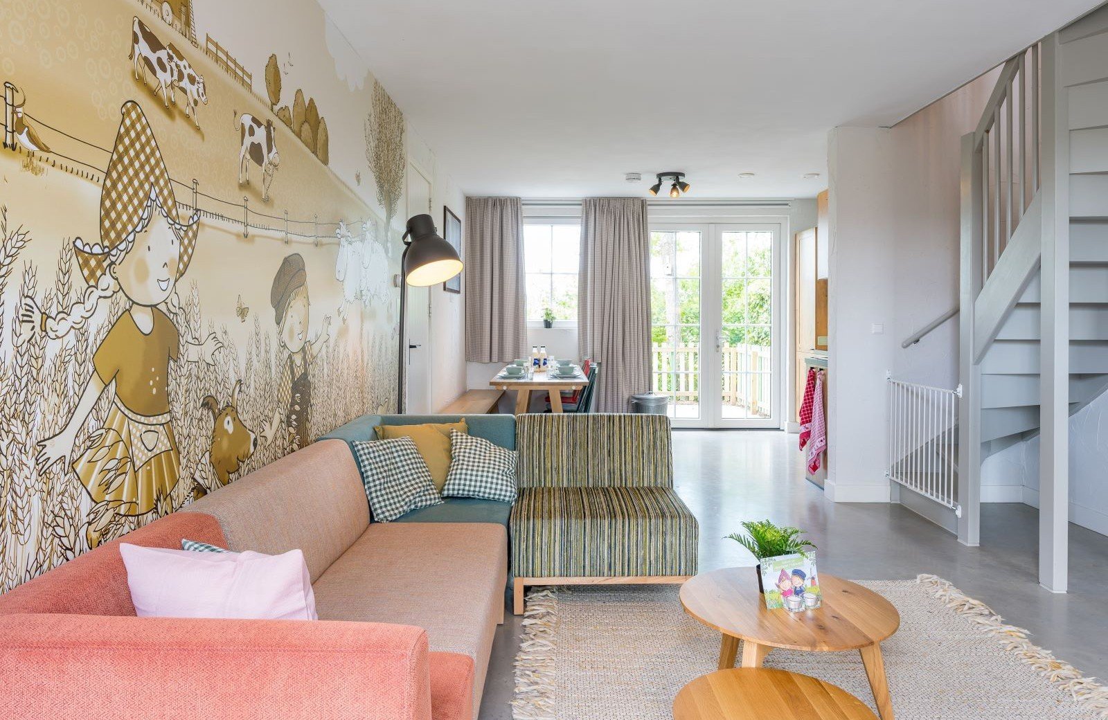 Hooischuur woonkamer familie resort molenwaard