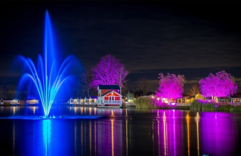 Natuurplas lichtfestival bij Familie Resort Molenwaard