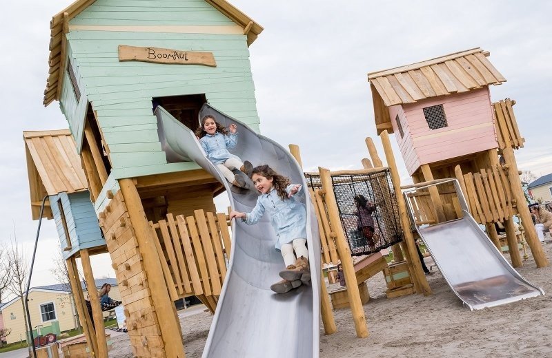 Speeltoestel familie resort molenwaard