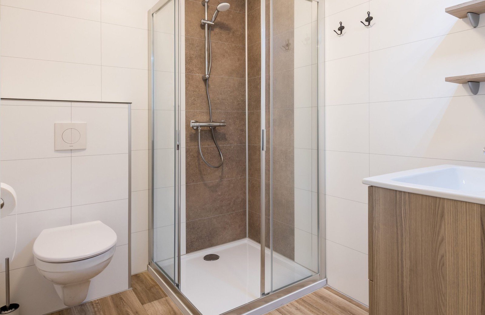 Badkamer in accommodatie bij Familie Resort Molenwaard